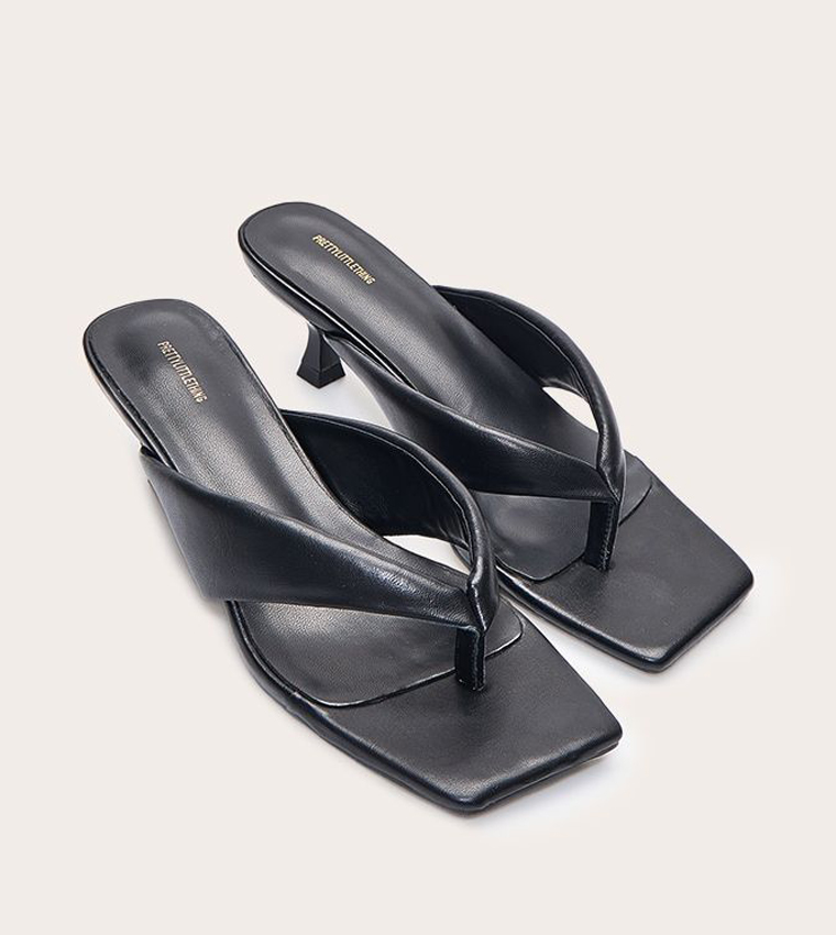 Black PU Toe Thong Square Toe Heeled Sandals