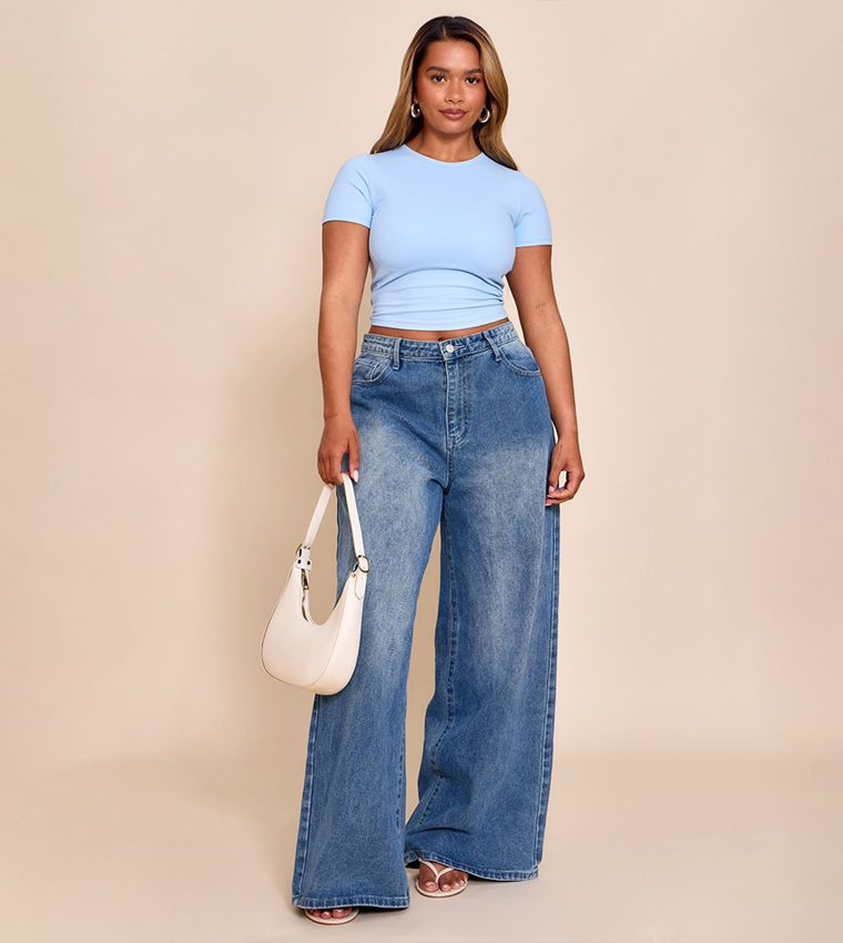 Shape Built In Bra Sculp Crop T-Shirt