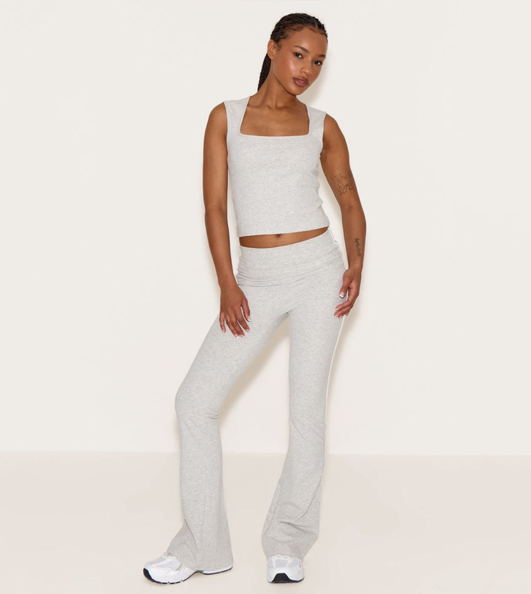 Petite Sculpt Square Neck Gym Top