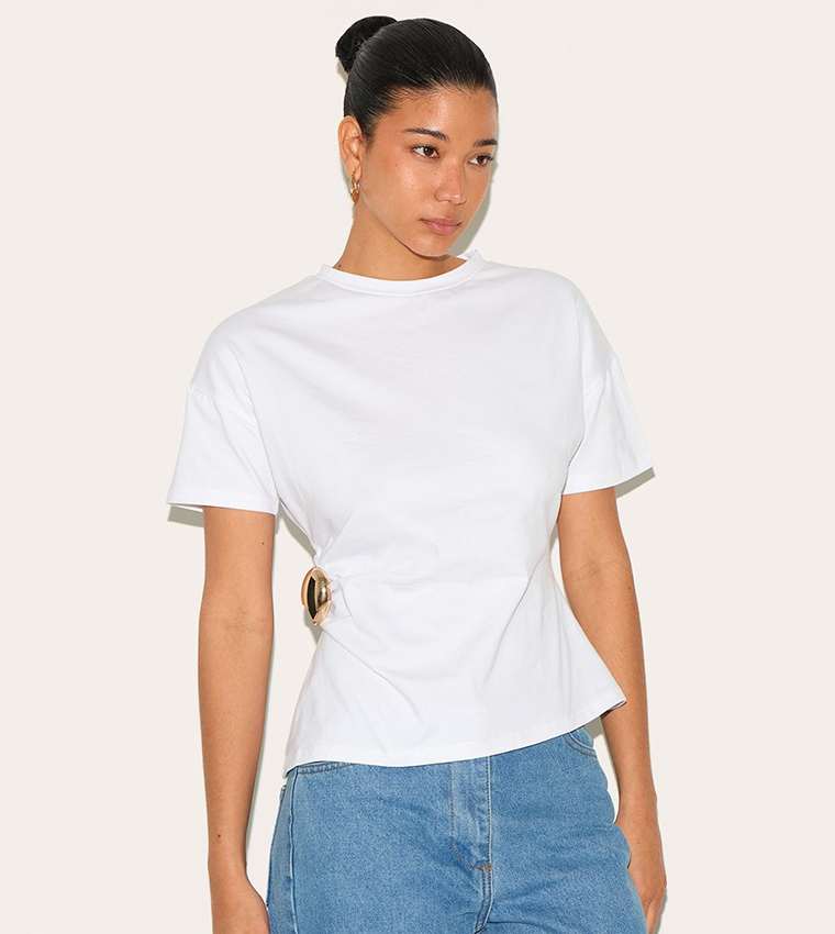 Trim Detail Asymmetric Hem T-Shirt