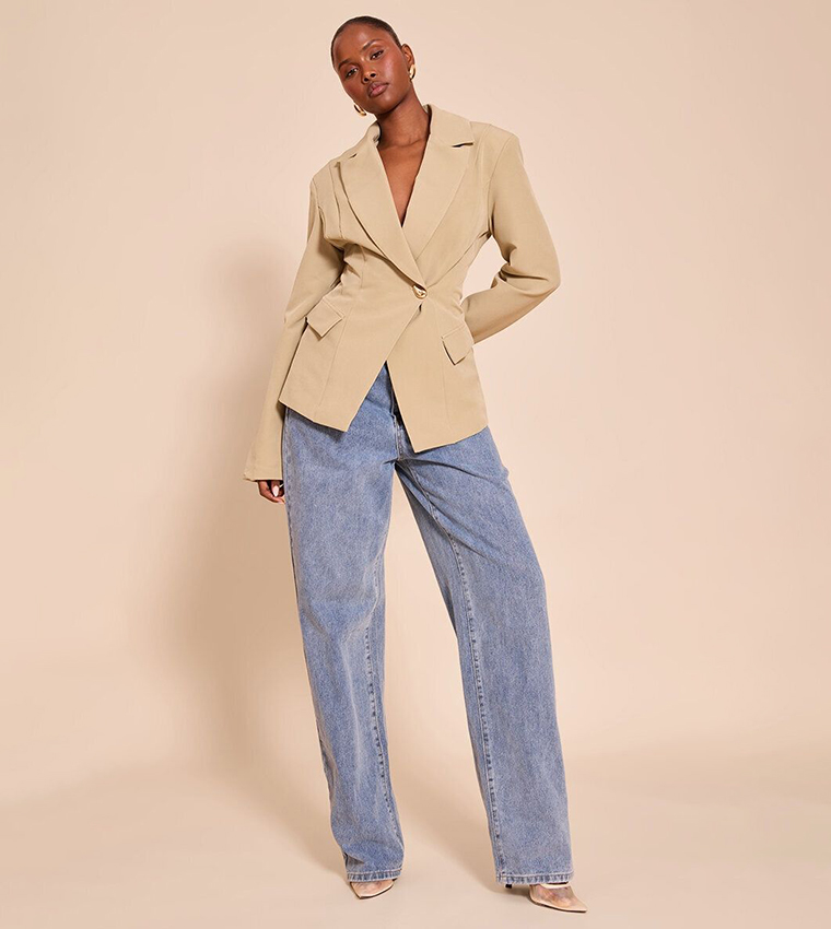 Cinch Waist Lapel Point Detail Blazer