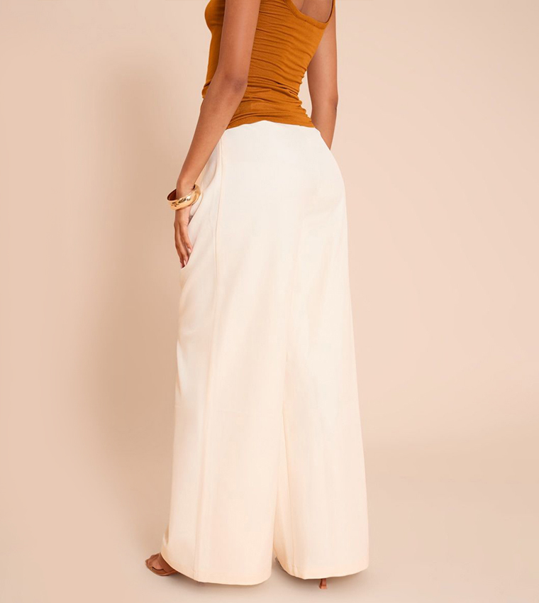 Pleated Detail Wide Leg Trousers