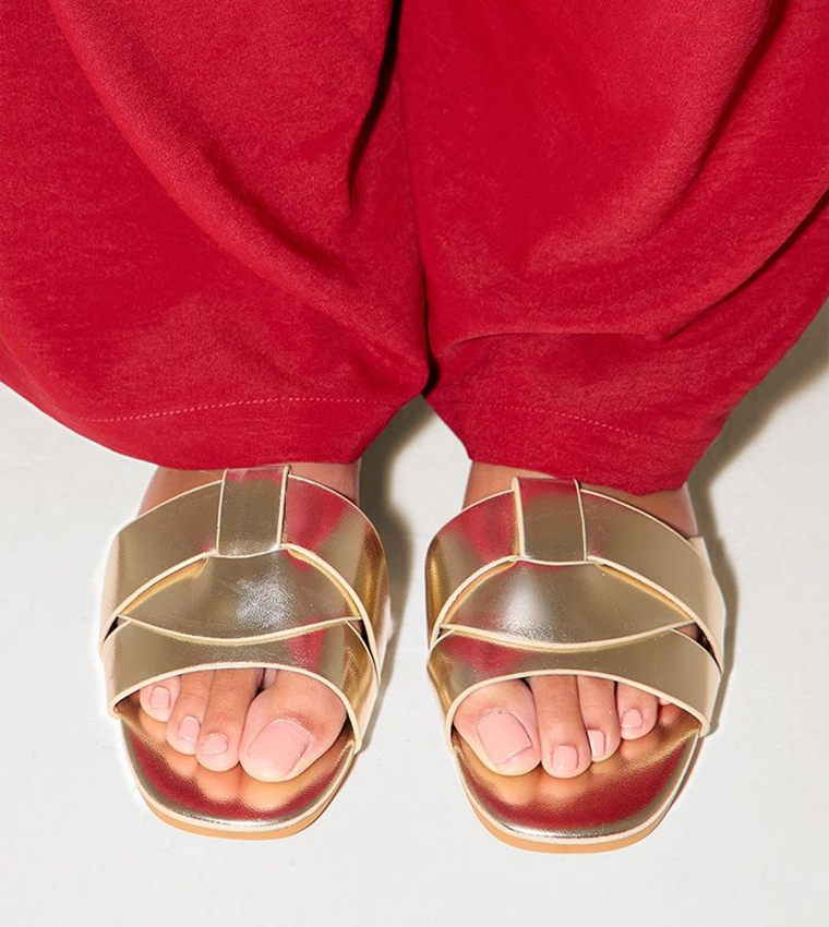 Gold Faux Leather Cross Over Flat Sandals