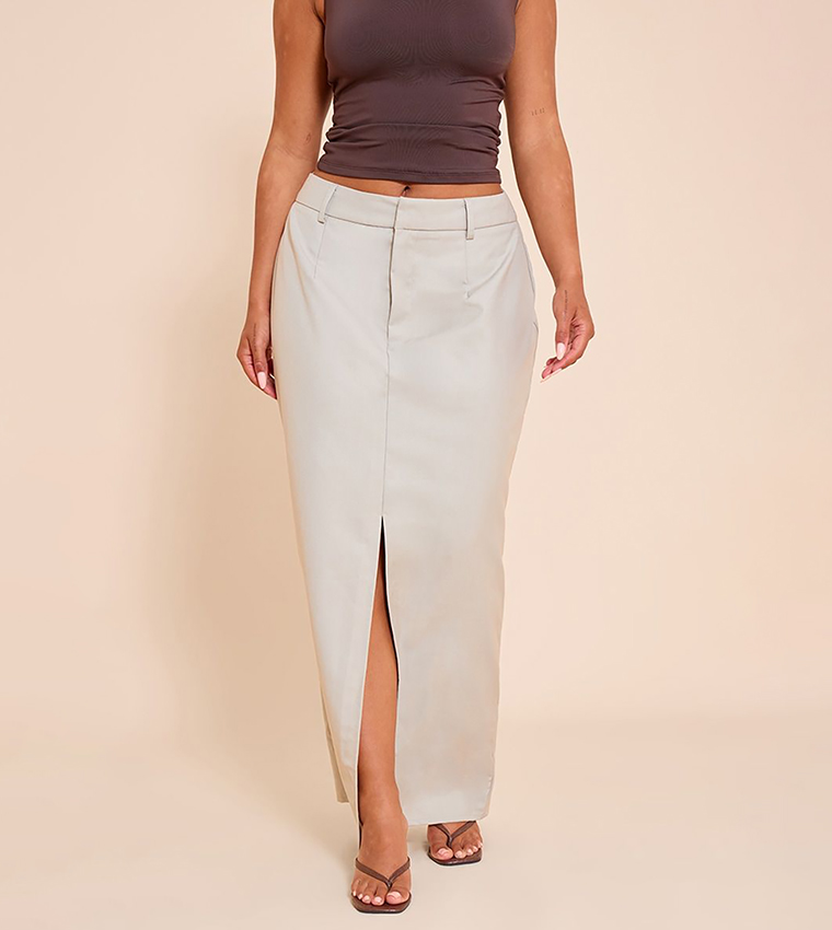 تنورة ماكسي بفتحة أمامية للمقاسات الكبيرة