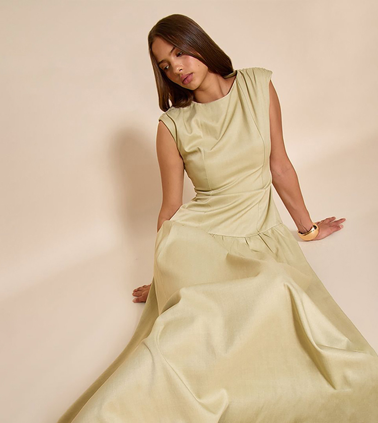 Buy PrettyLittleThing Boat Neck Dropped Waist Maxi Dress In Green |  6thStreet Qatar