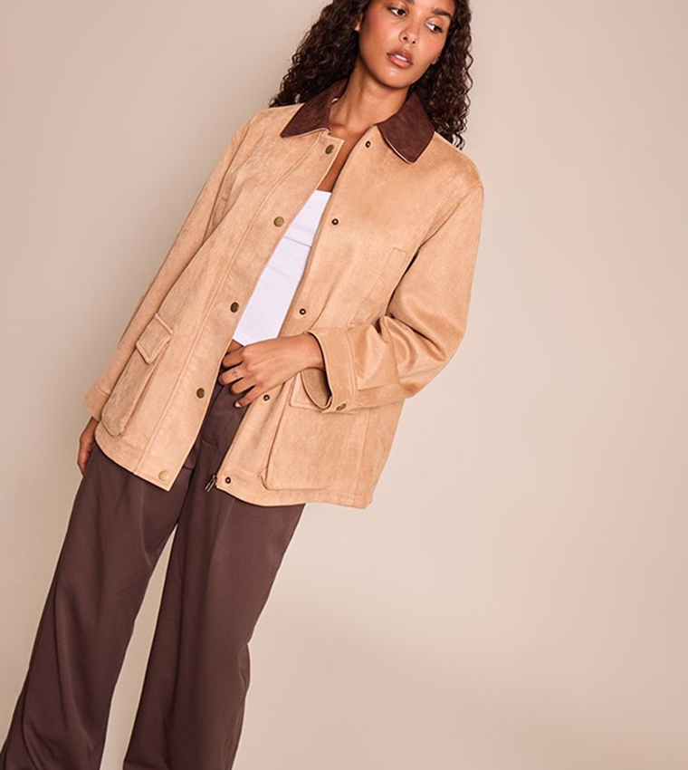 Solid Oversized Pocket Detail Contrast Collar Jacket