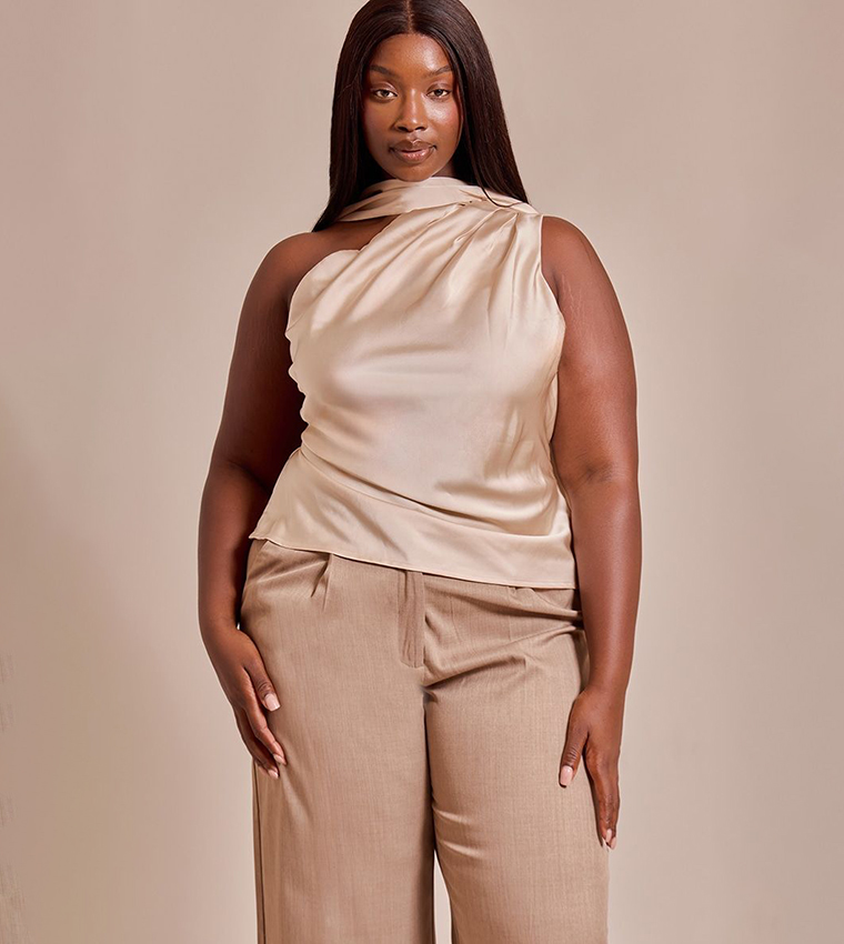 توب ساتان للمقاسات الصغيرة 