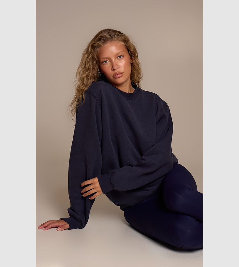 سويتشيرت صوف سادة كم طويل