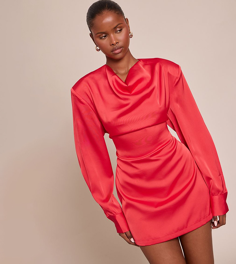 Buy PrettyLittleThing Satin Cowl Neck Long Sleeves Midaxi Dress In Red |  6thStreet Oman