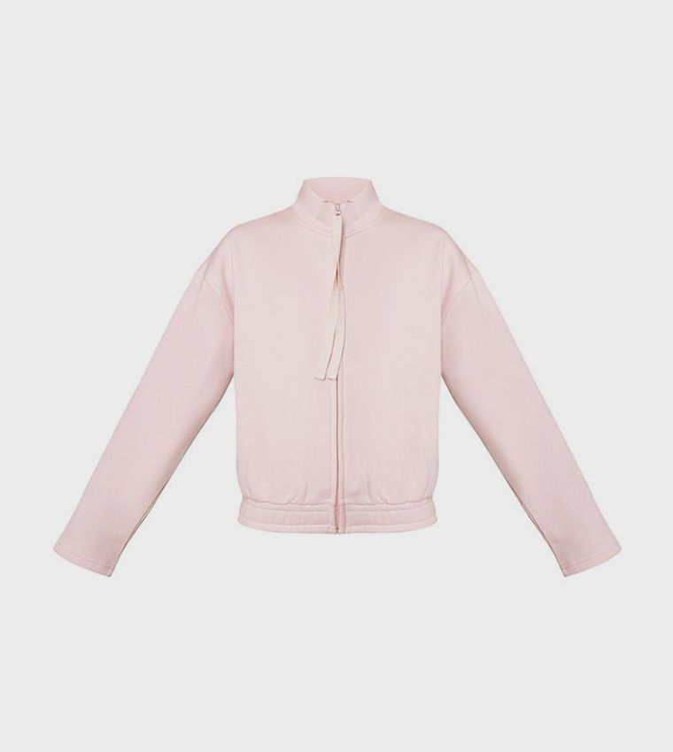 جاكيت بقبة عالية 