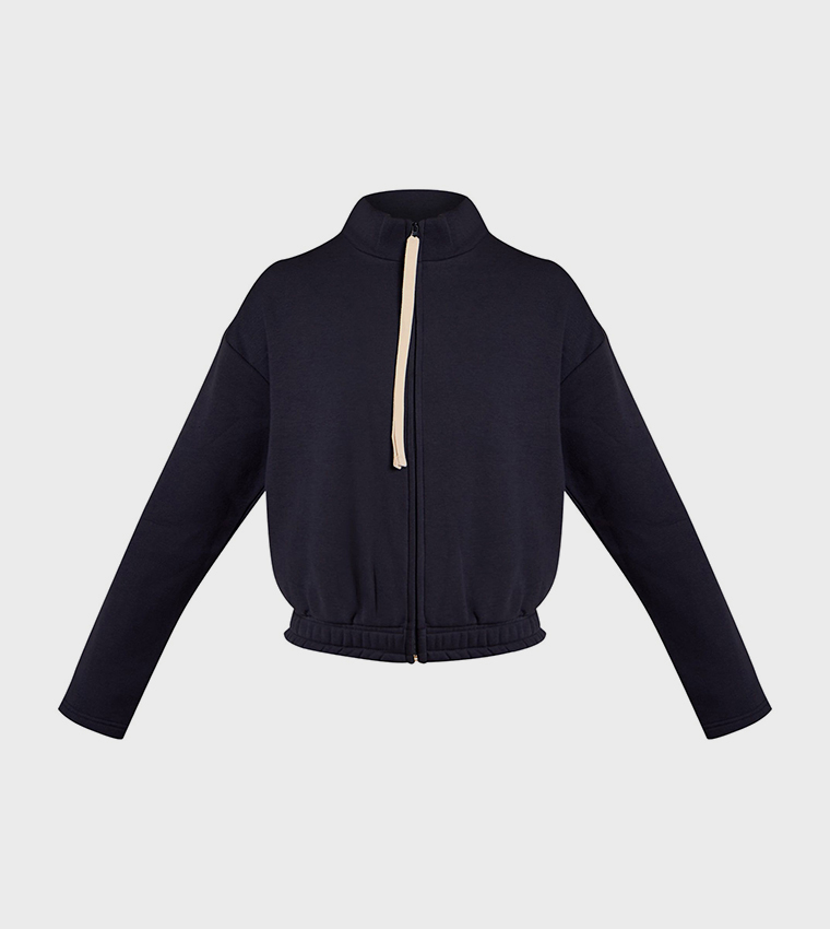 جاكيت بقبة عالية 