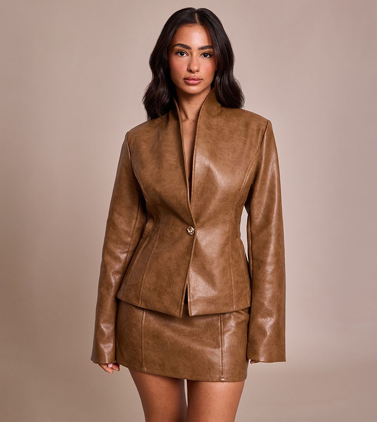 Petite Faux Leather Collarless Cinched Blazer