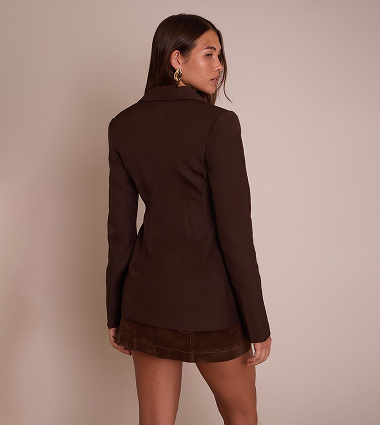 Solid Cinch Hip Blazer