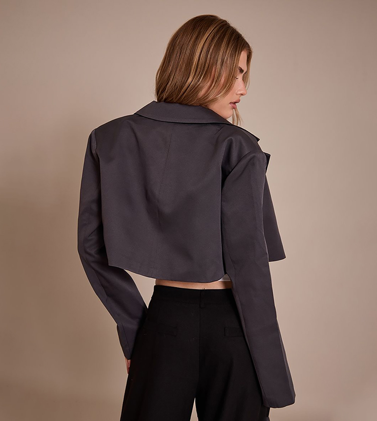 جاكيت رسمي قصير  