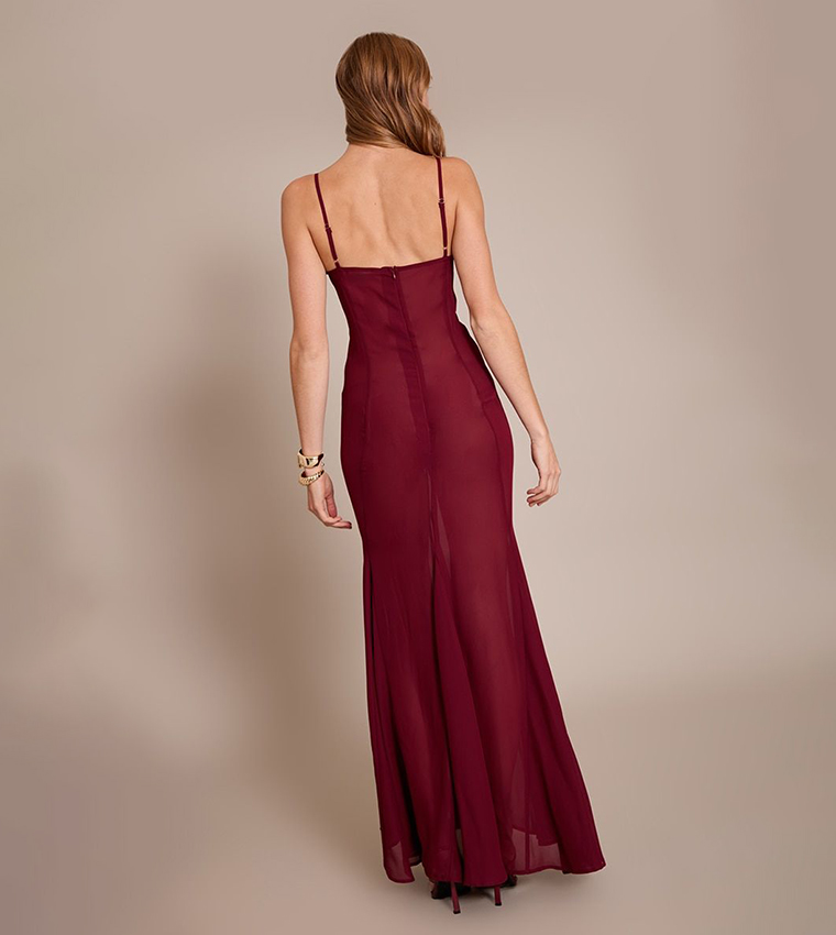 فستان ماكسي بفتحة 