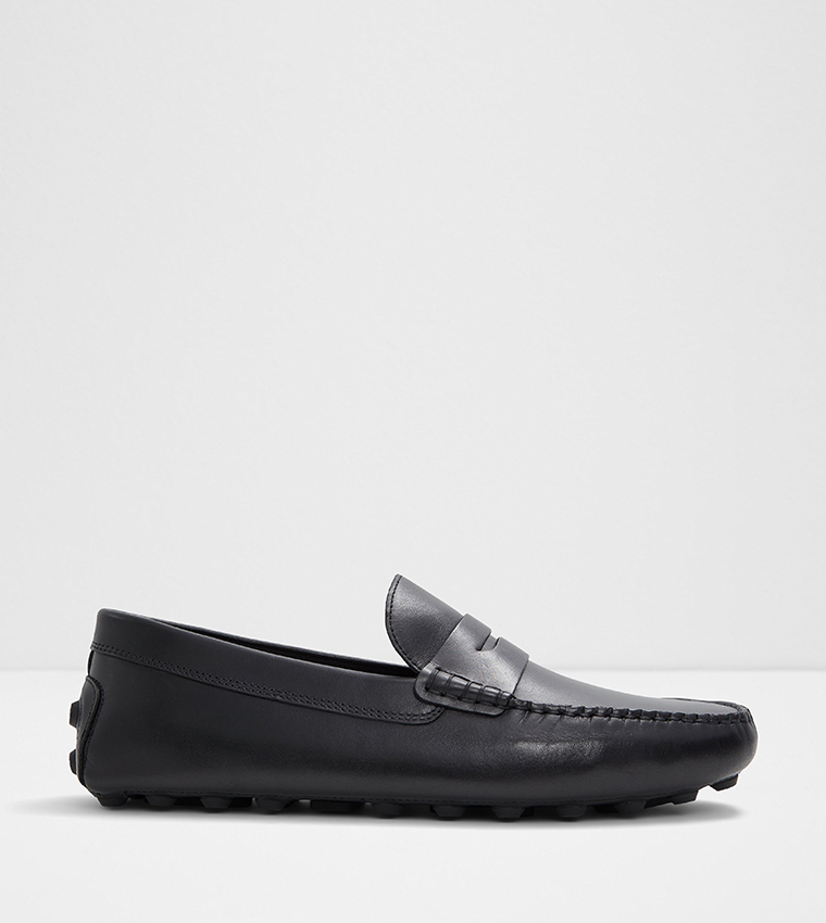 MACKAY Slip-On Loafers