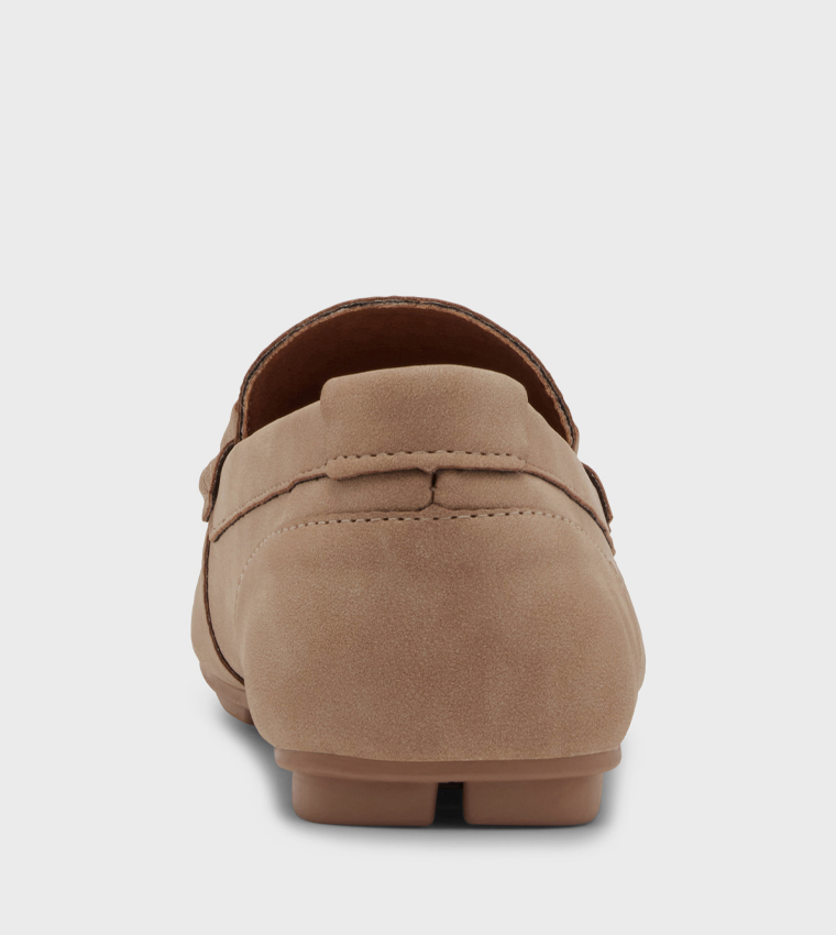 M-SEALLO Metal Accent Loafers