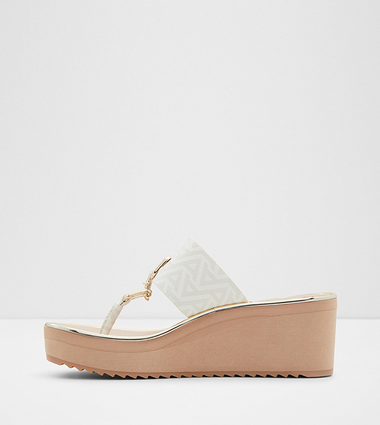 MAESLLAN Metal Accent T-Strap Flatform Heels