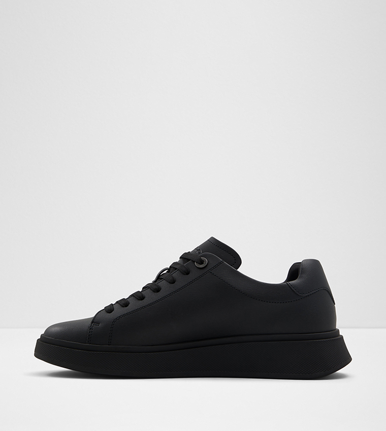 MAGNUS Mid-Top Sneakers