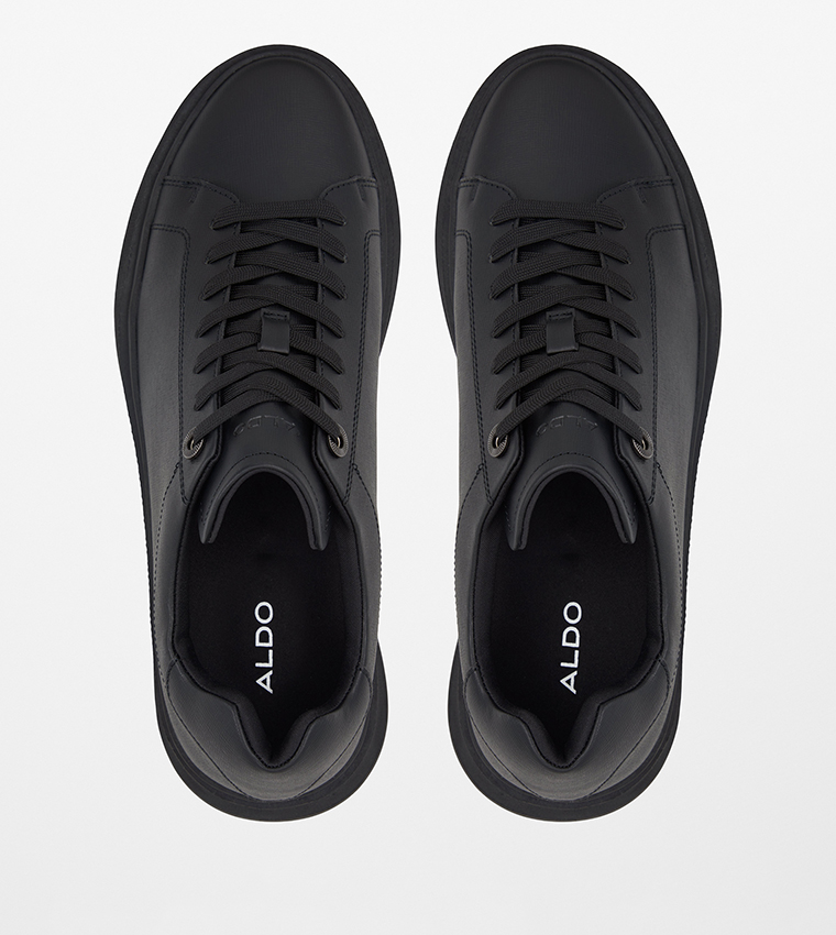 MAGNUS Mid-Top Sneakers