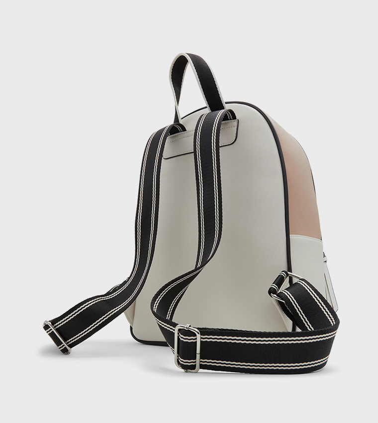 MAINA Quilted Backpack