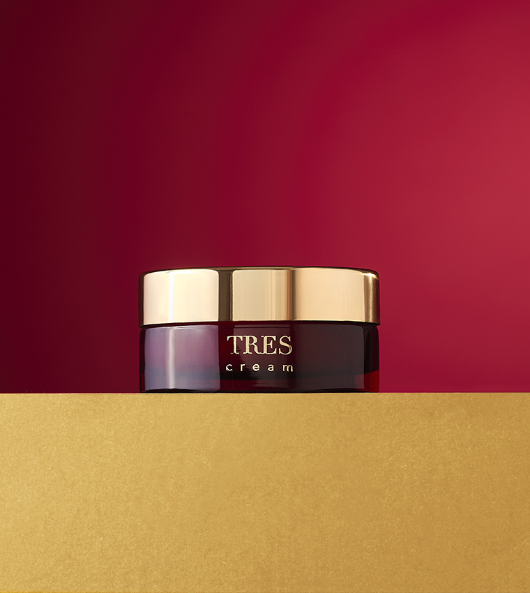 Fixadores by Maitha Abduljalil, Set of 3 Creams
