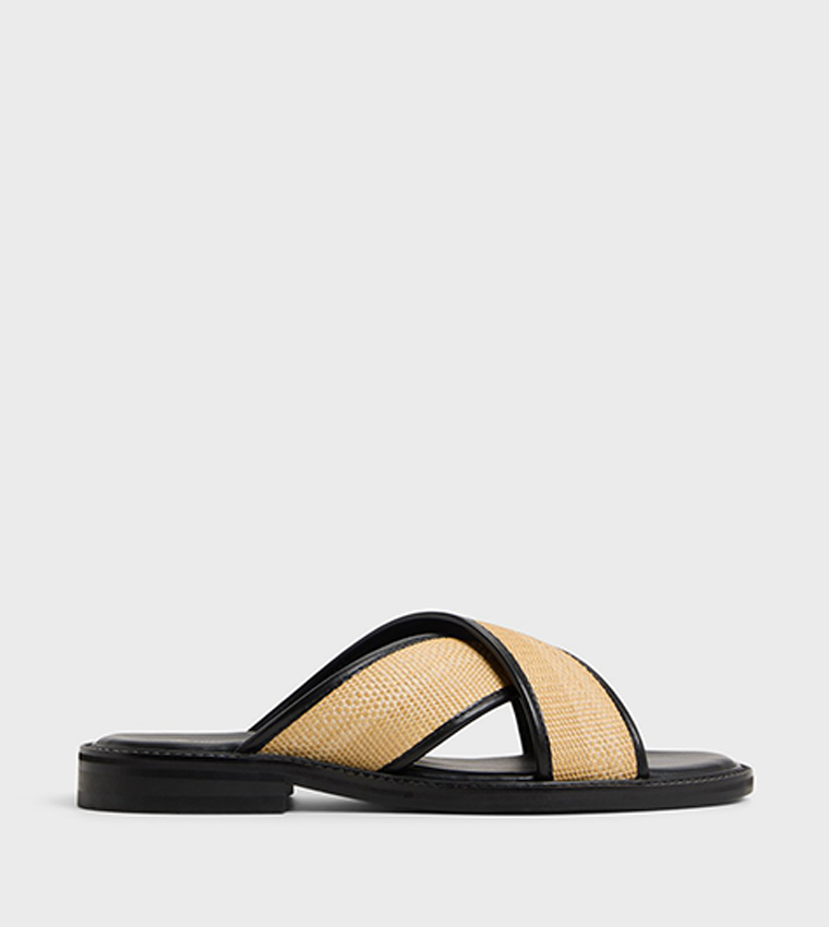 MANOLIN Criss-Cross Casual Sandals