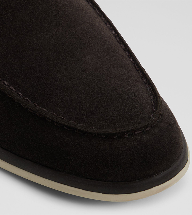 MARINER Solid Loafers