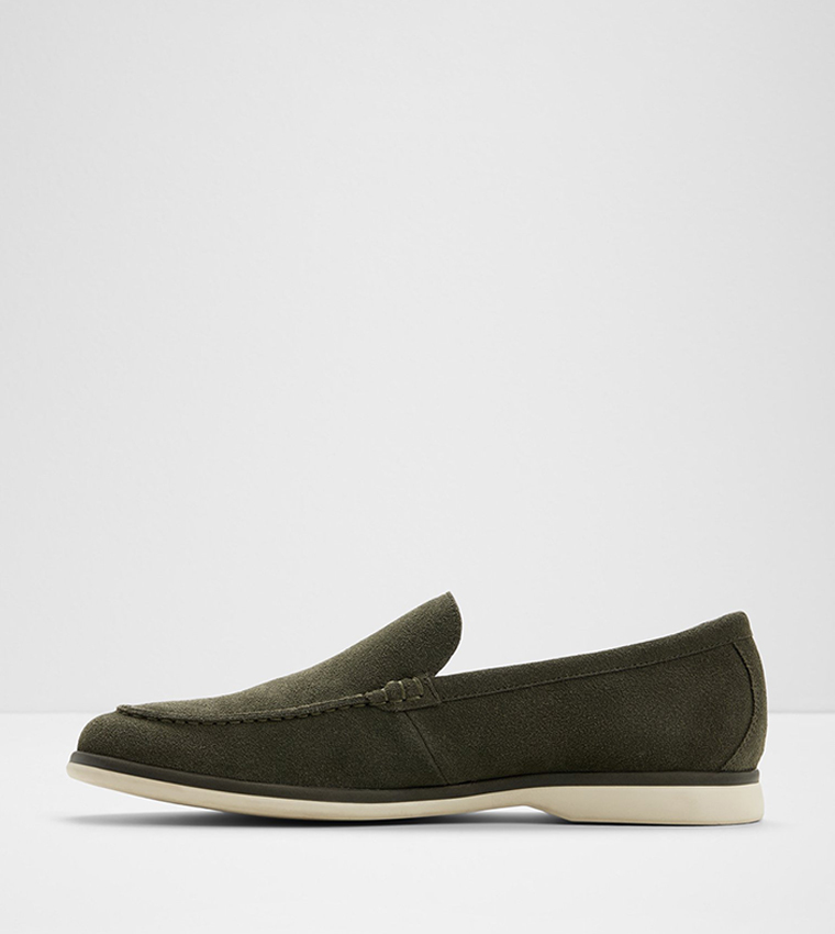 MARINER Solid Loafers