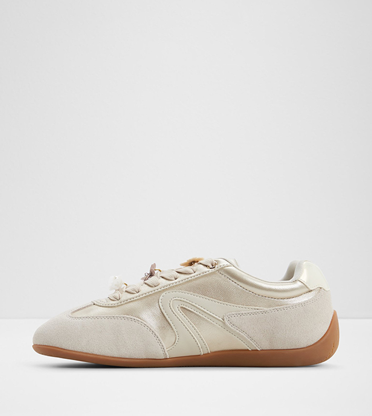 MAXIE Round Toe Runner Sneakers