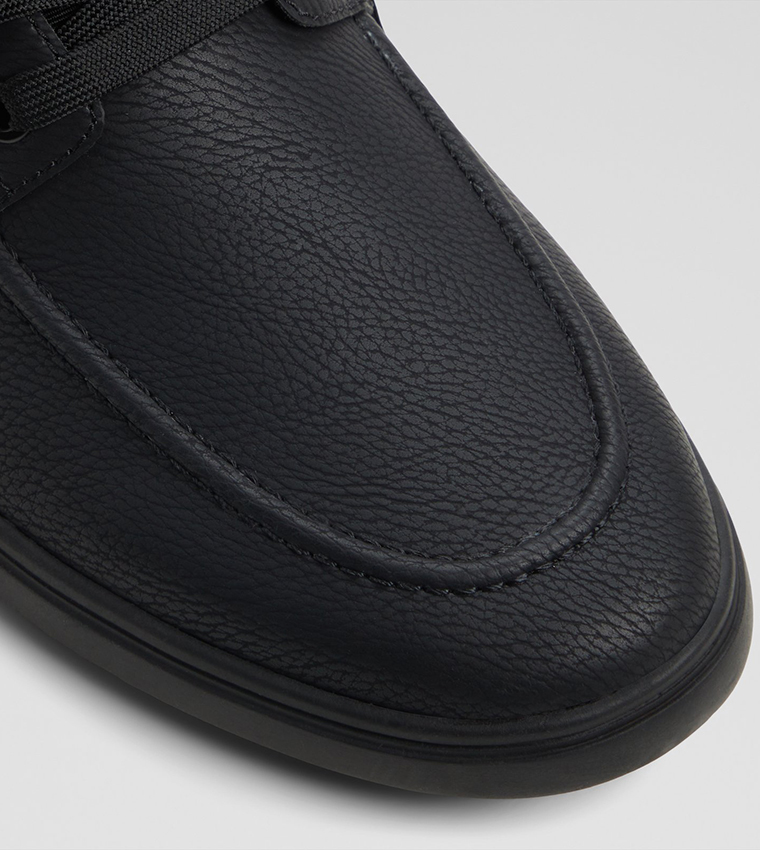 MAYER Textured Low-Top Sneakers