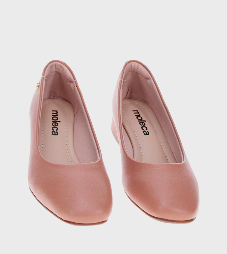 ZION Low Block Heel Pumps