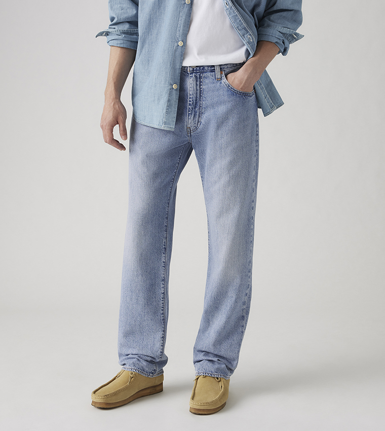 555™ Lightweight Straight Fit Jeans