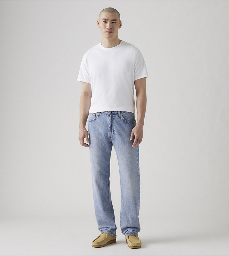 555™ Lightweight Straight Fit Jeans