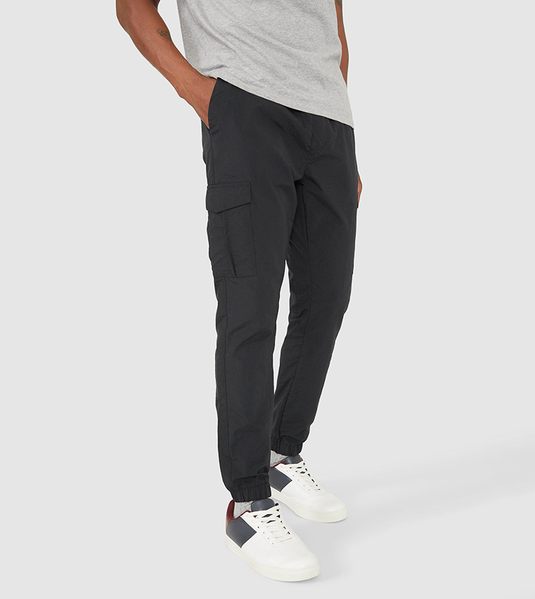 Buy Mantaray Mantaray Cargo Trousers In Black | 6thStreet Saudi Arabia