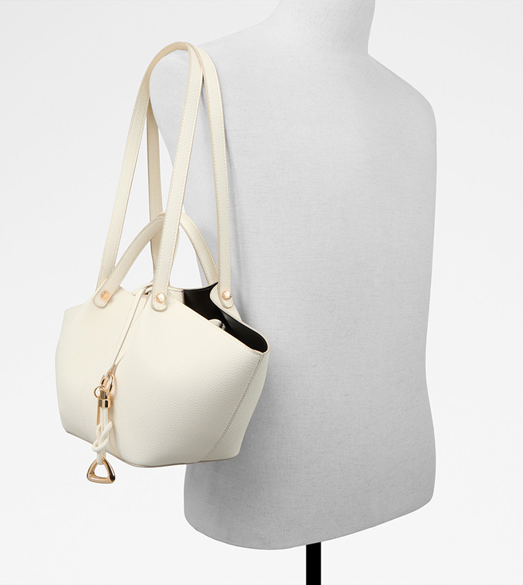 MEAVA Shoulder Bag