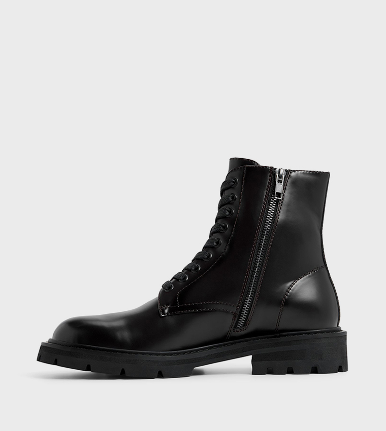 METZGER Lace-Up Ankle Boots