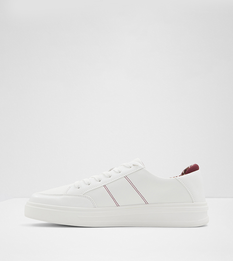 MIDCOURT Lace-Up Sneakers