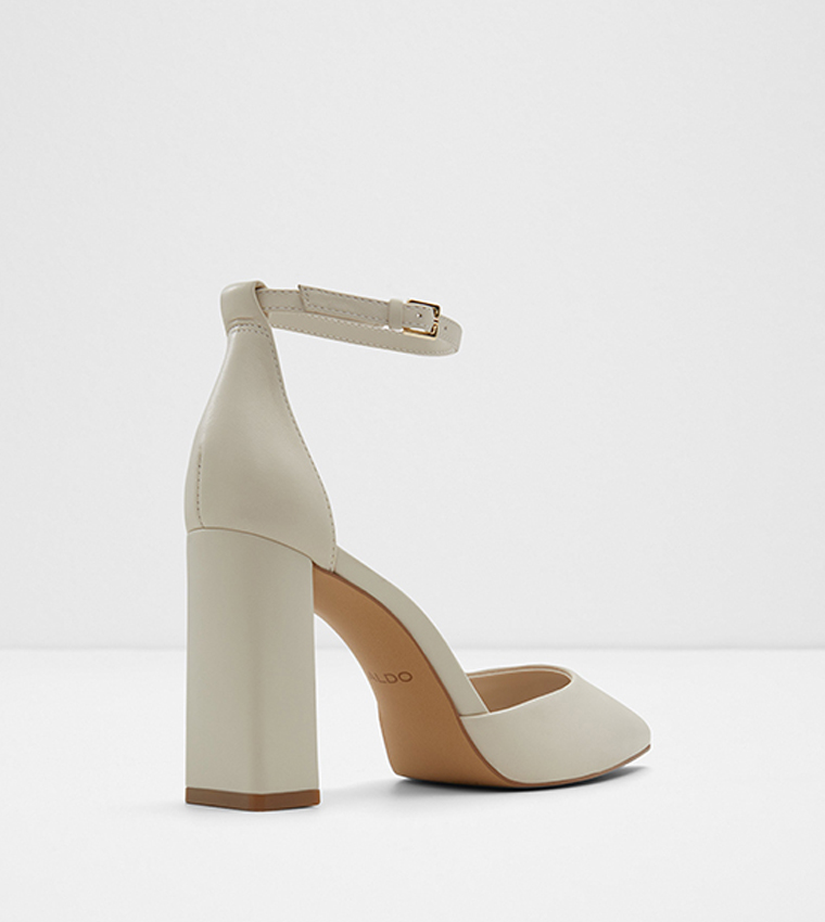 Aldo online white pumps
