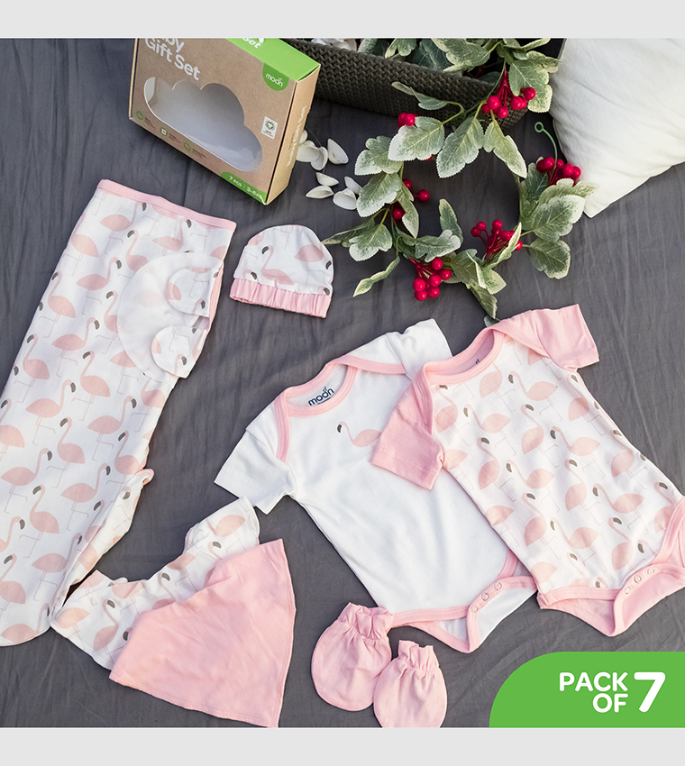  Babygrow 7-Piece Organic Baby Gift