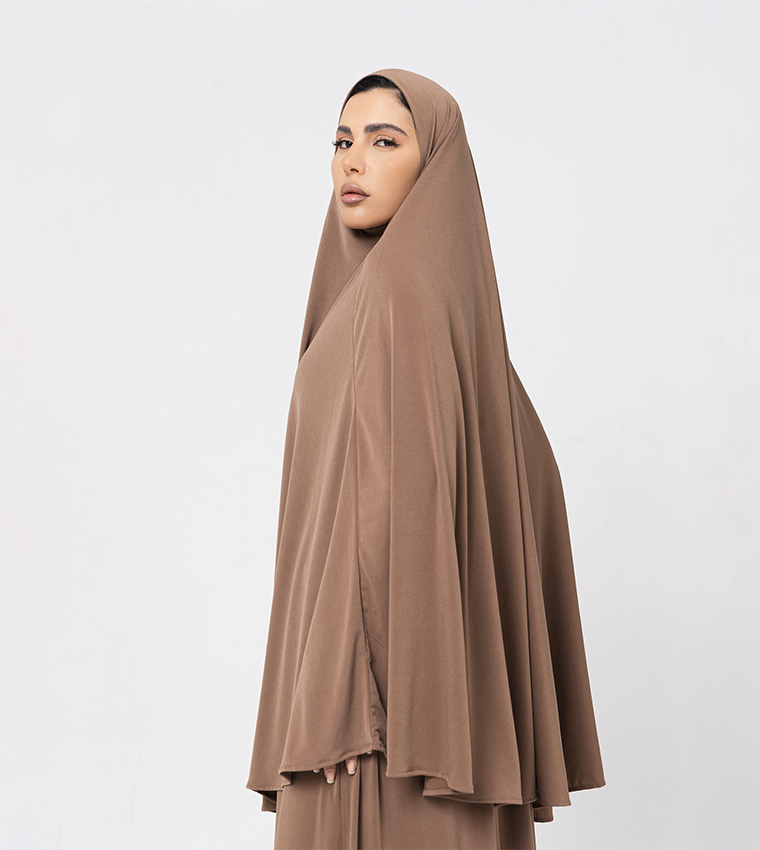 طقم عباية وحجاب سادة  