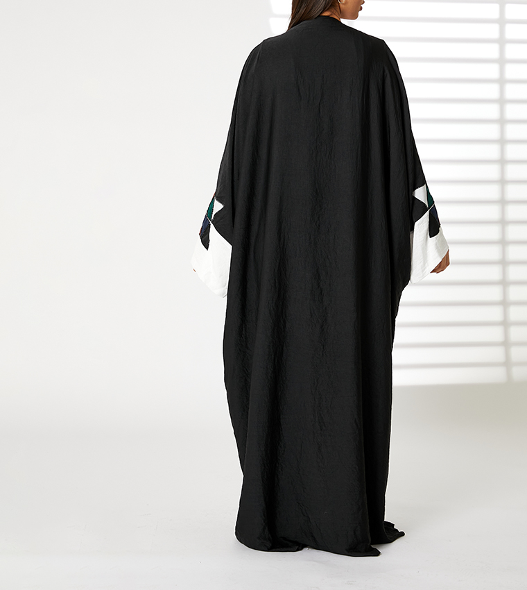 Bisht Geometrical Print Embellished Abaya