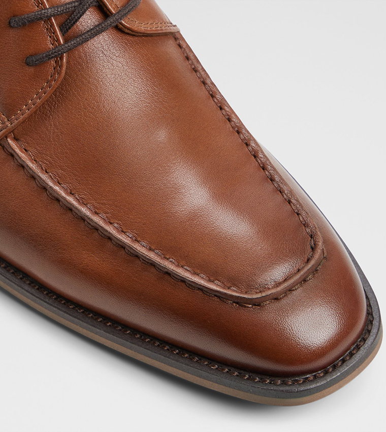 MONTCOURT Textured Derby Shoes