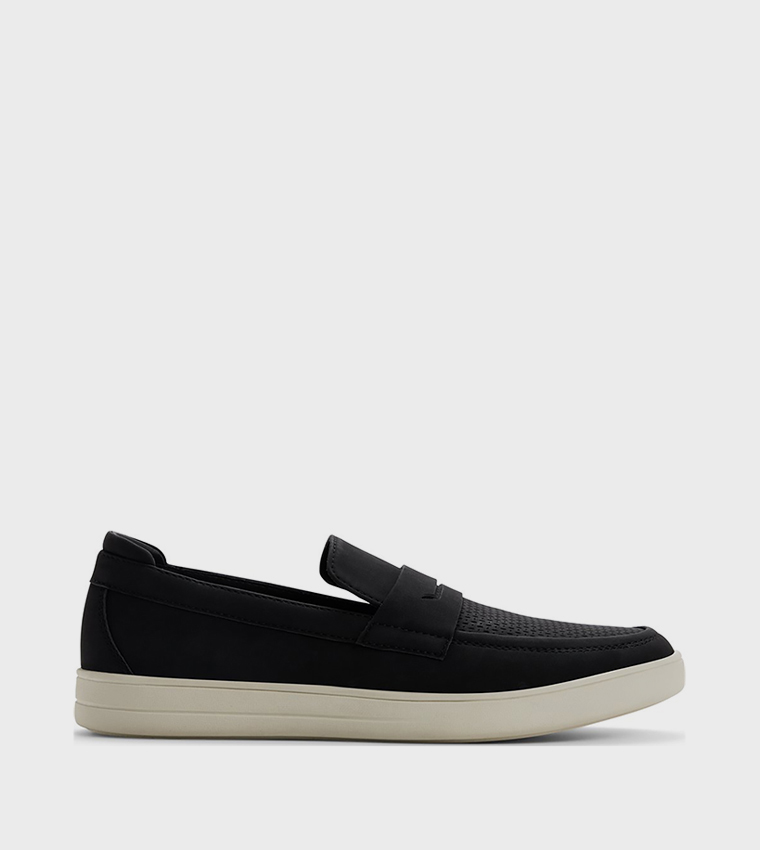 MONTICELLO Solid Loafers