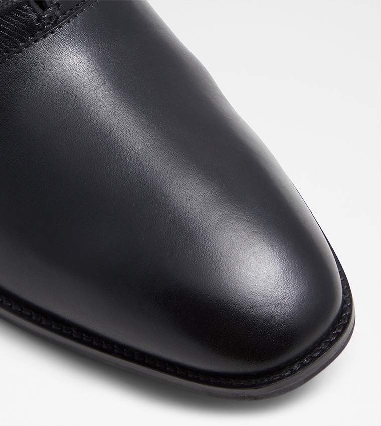 MORIO Lace-Up Oxford Shoes