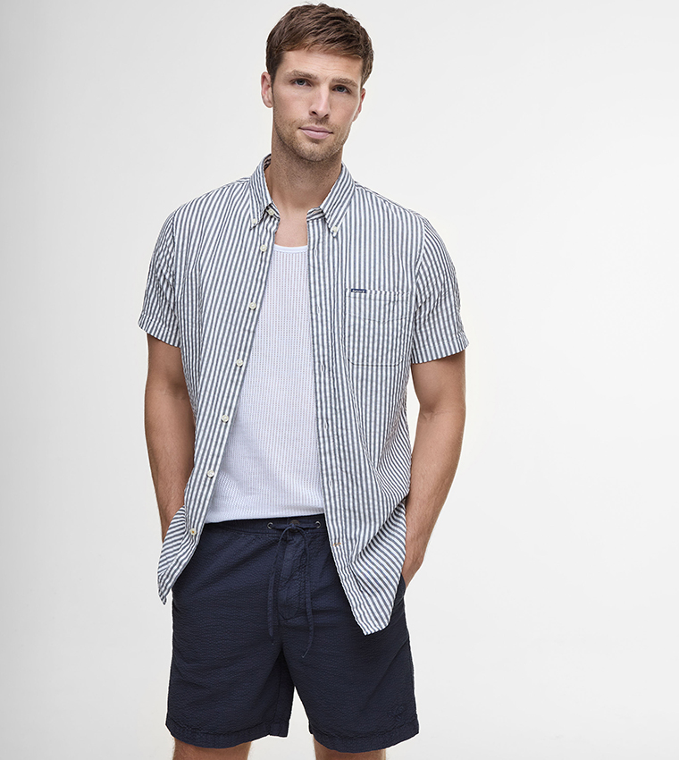 Drawstring Waist Relaxed Fit Seersucker Shorts