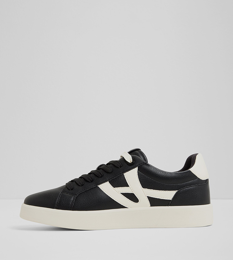 MTL72 Patterned Low-Top Sneakers