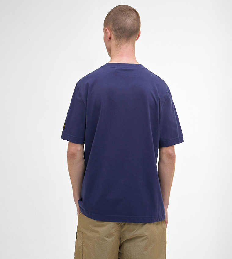 OUTLINE Logo Badge Crew Neck T-Shirt