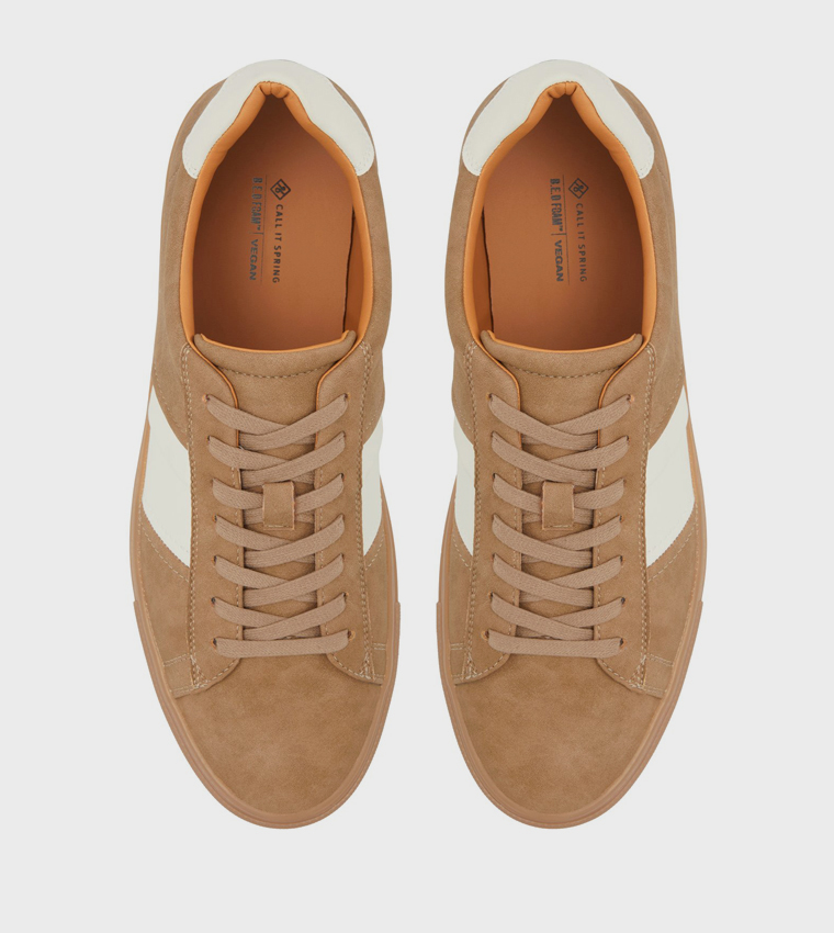 MUNROE Round Toe Lace-Up Sneakers