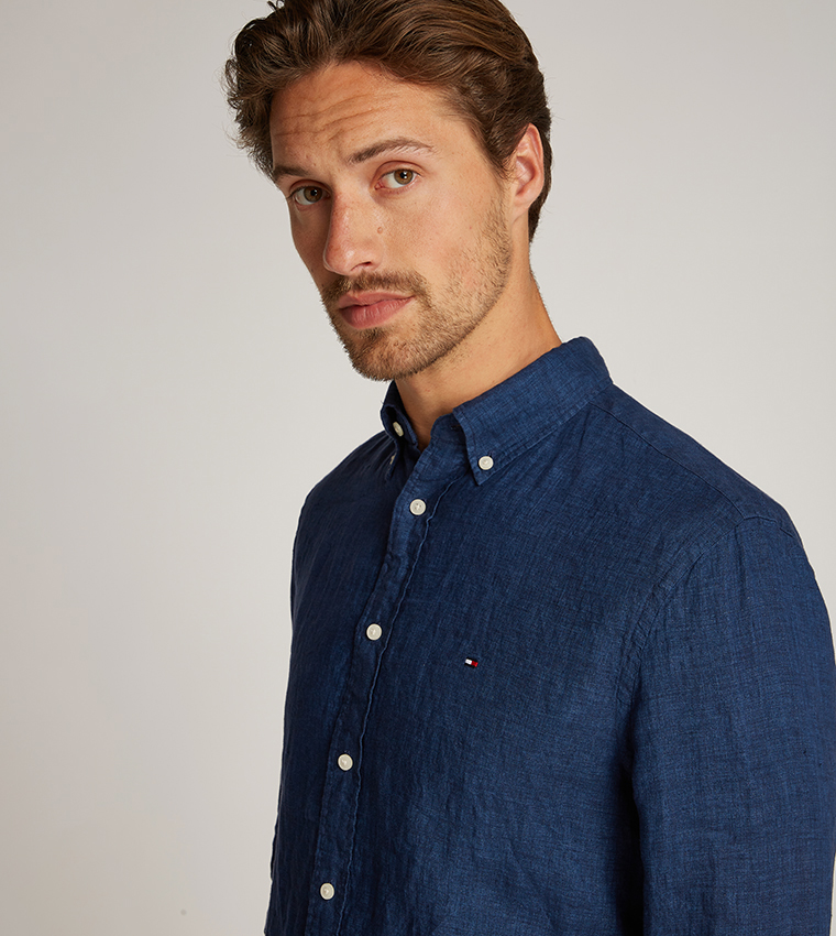 قميص بعلم وكم طويل 